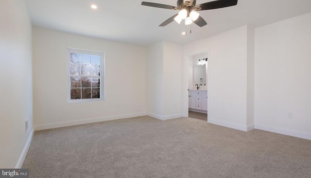 108 PATTERSON RD, Aston, PA 19014