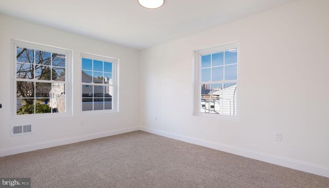 108 PATTERSON RD, Aston, PA 19014