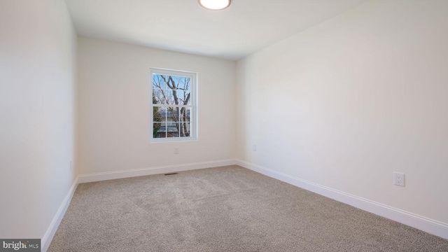 108 PATTERSON RD, Aston, PA 19014