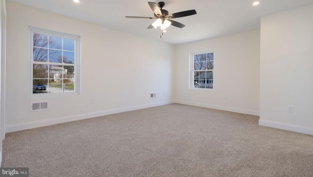 108 PATTERSON RD, Aston, PA 19014