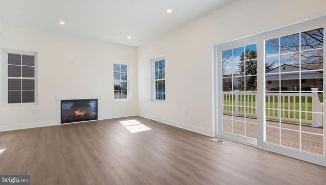 108 PATTERSON RD, Aston, PA 19014