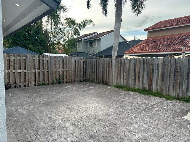 1295 SE 9th Pl 1295, Homestead, FL 33035