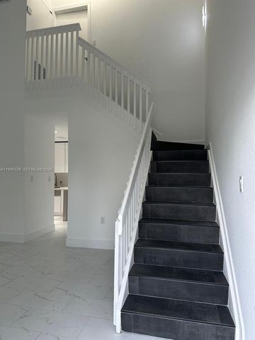 1295 SE 9th Pl 1295, Homestead, FL 33035