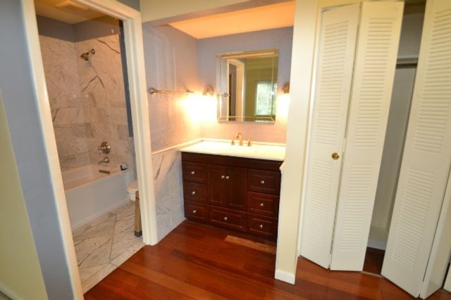 1900 Richard Jones Rd Apt V2, Nashville, TN 37215