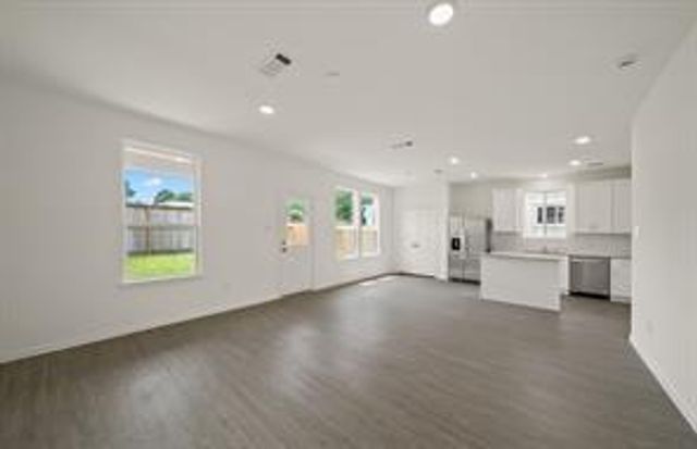 235 Bismuth Drive, Crosby, TX 77532