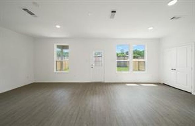 235 Bismuth Drive, Crosby, TX 77532