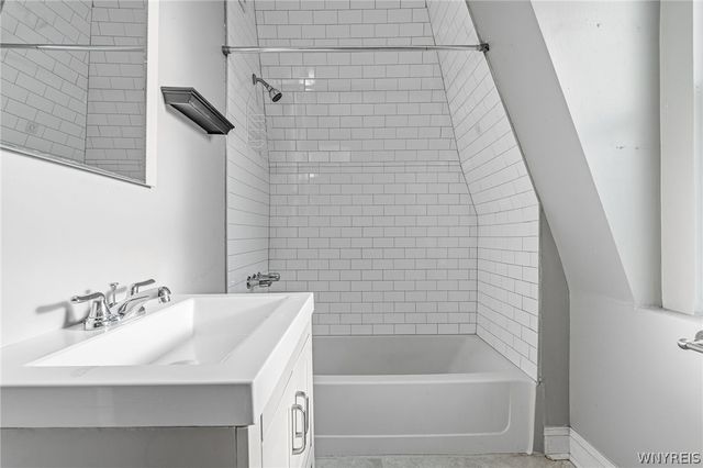 2111 Seneca Street 3, Buffalo, NY 14210