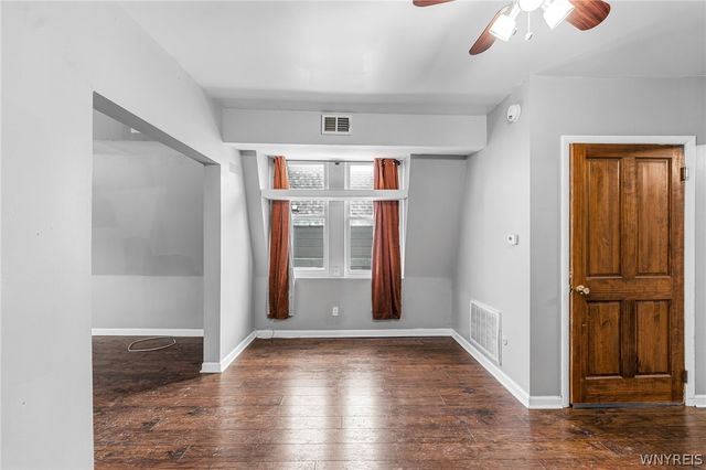 2111 Seneca Street 3, Buffalo, NY 14210