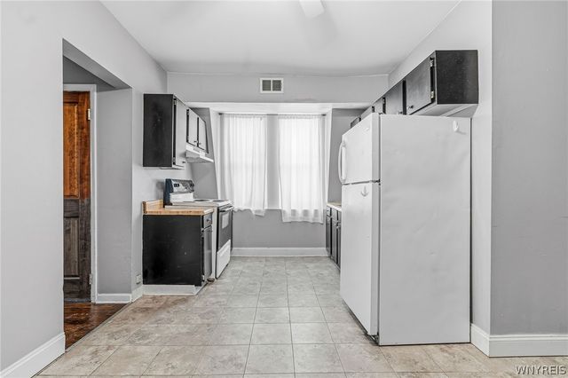 2111 Seneca Street 3, Buffalo, NY 14210