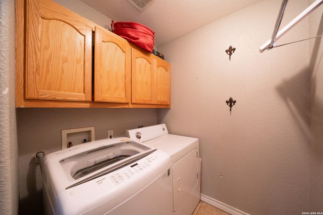 312 Rose Garden, La Vernia, TX 78121