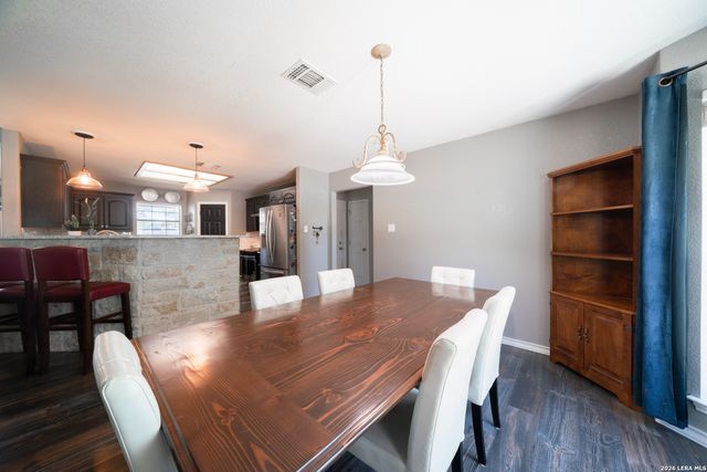312 Rose Garden, La Vernia, TX 78121