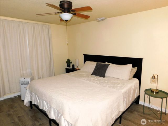 4301 S 4th Avenue, Everett, WA 98203
