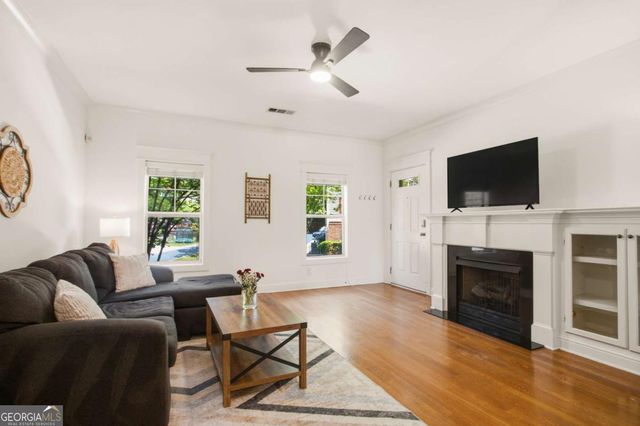 655 Mead Street SE 11, Atlanta, GA 30312