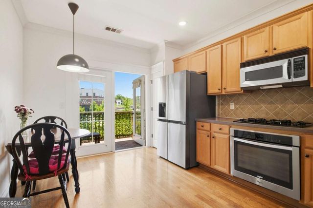655 Mead Street SE 11, Atlanta, GA 30312