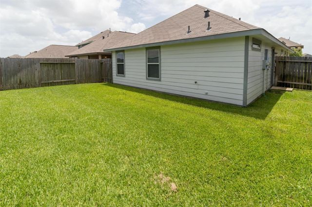 5438 Latta Plantation Drive, Katy, TX 77449