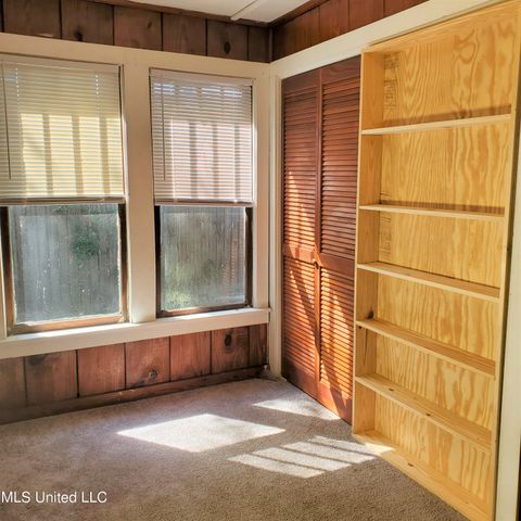 2217 32nd Street, Gulfport, MS 39501