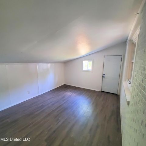 2217 32nd Street, Gulfport, MS 39501