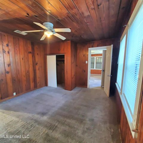2217 32nd Street, Gulfport, MS 39501