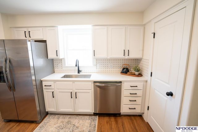 3329 Hickory Street, Omaha, NE 68105