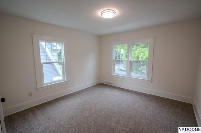 3329 Hickory Street, Omaha, NE 68105