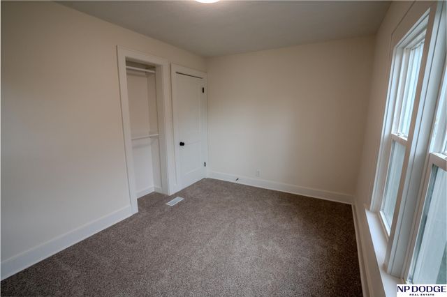 3329 Hickory Street, Omaha, NE 68105