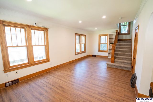 3329 Hickory Street, Omaha, NE 68105