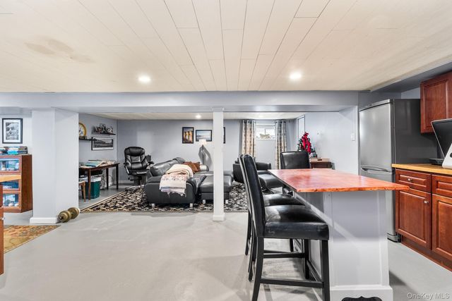 524 Concord Avenue, Williston Park, NY 11596