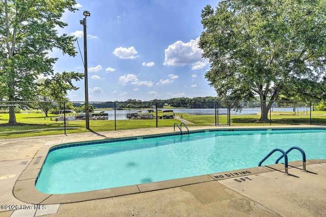 512 Argyll Drive, Sanford, NC 27332