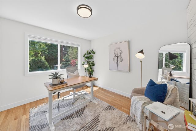 19927 89th Place W, Edmonds, WA 98026
