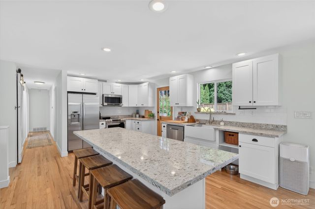 19927 89th Place W, Edmonds, WA 98026