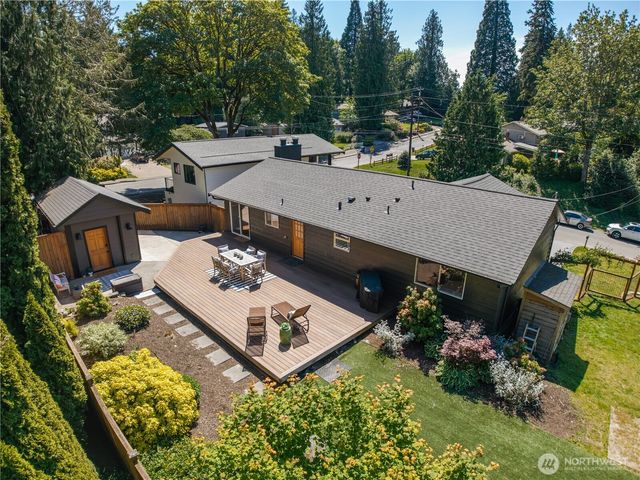 19927 89th Place W, Edmonds, WA 98026