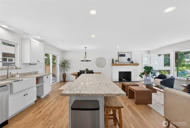 19927 89th Place W, Edmonds, WA 98026