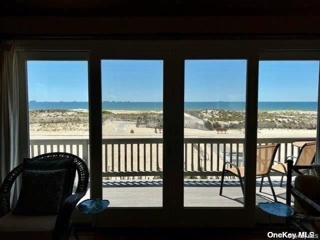 3 Oswego Avenue, East Atlantic Beach, NY 11561