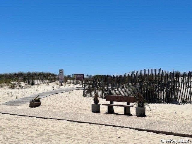 3 Oswego Avenue, East Atlantic Beach, NY 11561