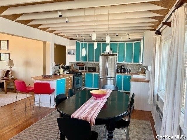 3 Oswego Avenue, East Atlantic Beach, NY 11561