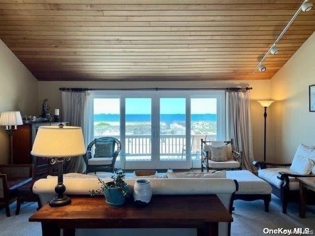 3 Oswego Avenue, East Atlantic Beach, NY 11561