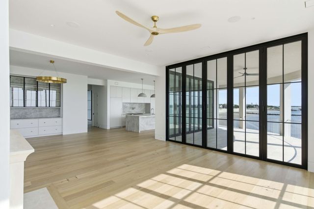 3209 Marshall Boulevard, Sullivans Island, SC 29482