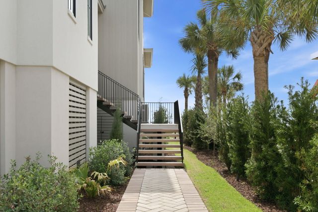 3209 Marshall Boulevard, Sullivans Island, SC 29482