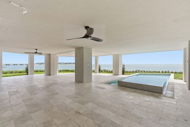 3209 Marshall Boulevard, Sullivans Island, SC 29482
