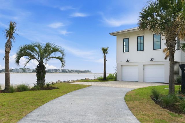 3209 Marshall Boulevard, Sullivans Island, SC 29482