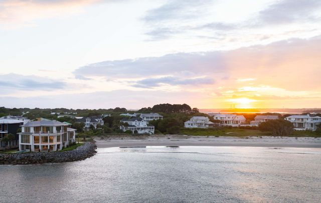 3209 Marshall Boulevard, Sullivans Island, SC 29482