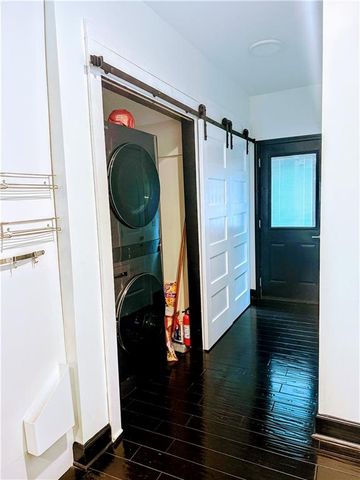 657 S Grand Avenue NW, Atlanta, GA 30318