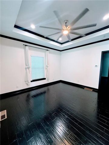 657 S Grand Avenue NW, Atlanta, GA 30318