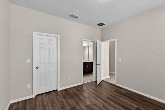 2408 CHATEAU LOOP, Kissimmee, FL 34741