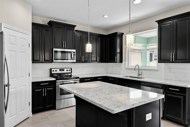 2408 CHATEAU LOOP, Kissimmee, FL 34741