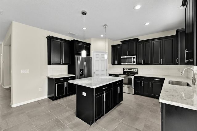 2408 CHATEAU LOOP, Kissimmee, FL 34741