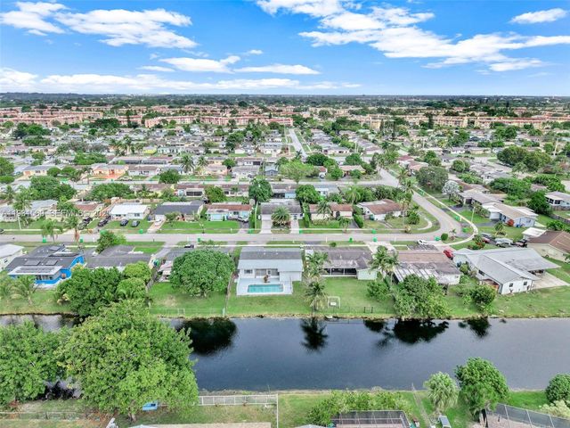 9480 NW 24th Pl, Sunrise, FL 33322