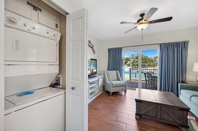 7041 Harbor Village Drive, Duck Key, FL 33050