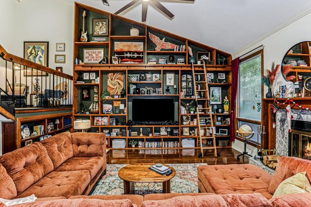 834 Holbrook Circle, Fort Walton Beach, FL 32547