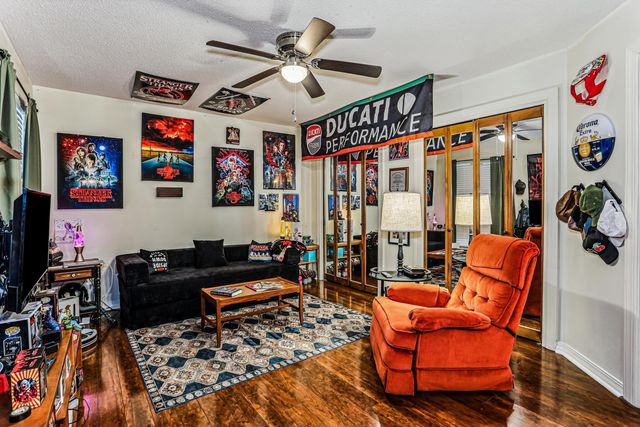 834 Holbrook Circle, Fort Walton Beach, FL 32547